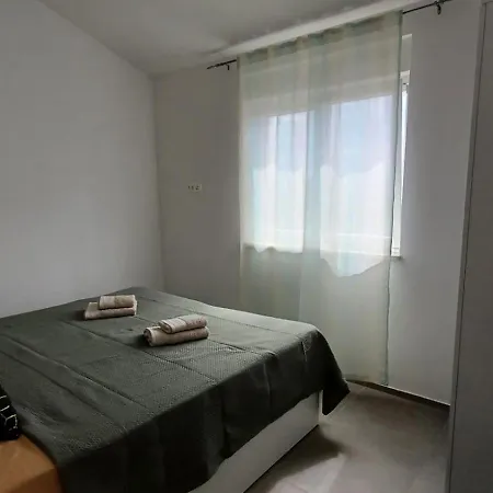 Apartment Kika Pula